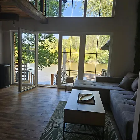 Bear Secret House Holiday home *