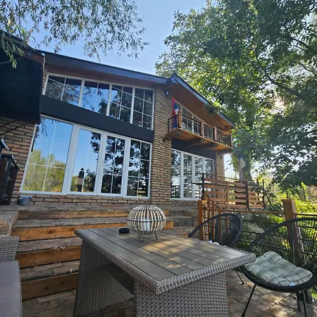 Holiday home Bear Secret House