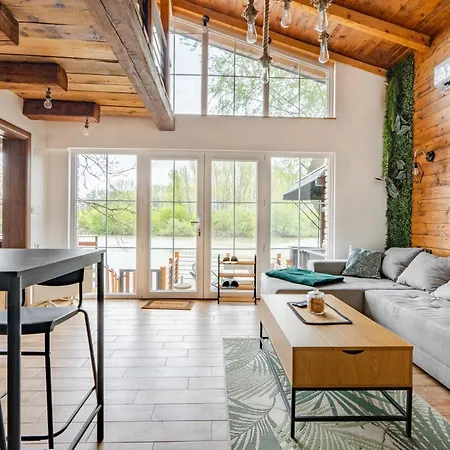 Bear Secret House * Cuprija